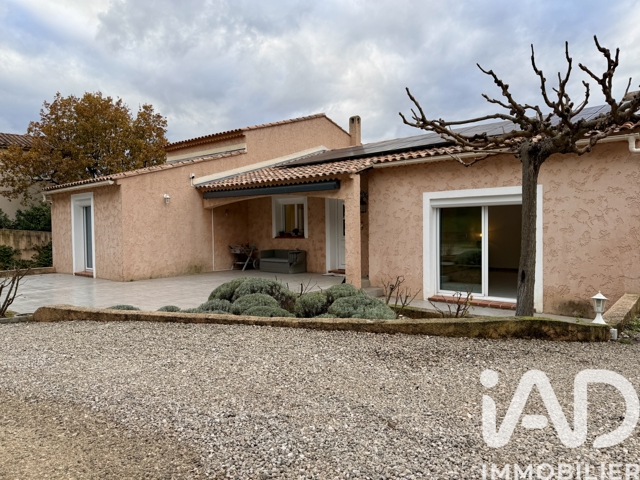Vente  Maison de 158 m² à Pierrefeu du Var 550 000 euros Réf: SFN-1907678