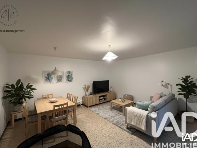 Vente  Appartement F3  de 60 m² à La Cadière d'Azur 250 000 euros Réf: SFN-1908204