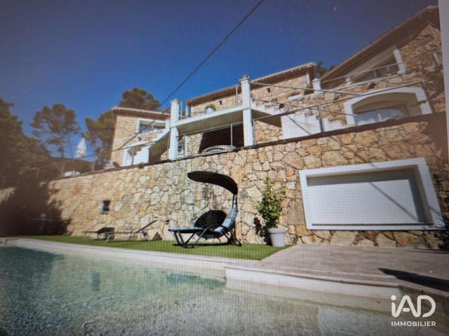 Vente  Maison de 190 m² au Cannet des Maures 880 000 euros Réf: SFN-1901774