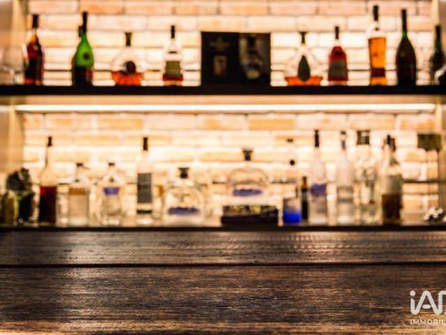 Vente  Local commercial de 65 m² à Saint Maximin la Sainte Baume 74 500 euros Réf: SFN-1906520