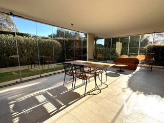 Vente  Appartement T4  de 87 m² à Saint Raphaël 839 000 euros Réf: SFN-1911366