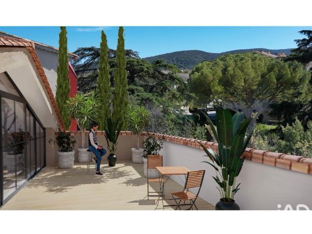 Vente  Appartement T4  de 124 m² à Cogolin 870 000 euros Réf: SFN-1910377-14