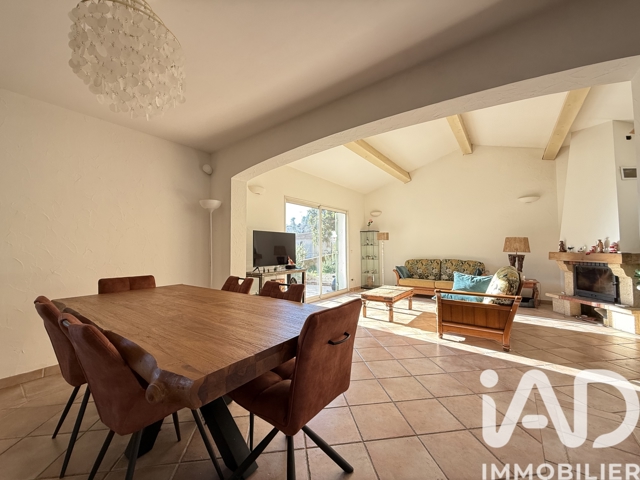 Vente  Maison de 111 m² au Luc 392 500 euros Réf: SFN-1915923