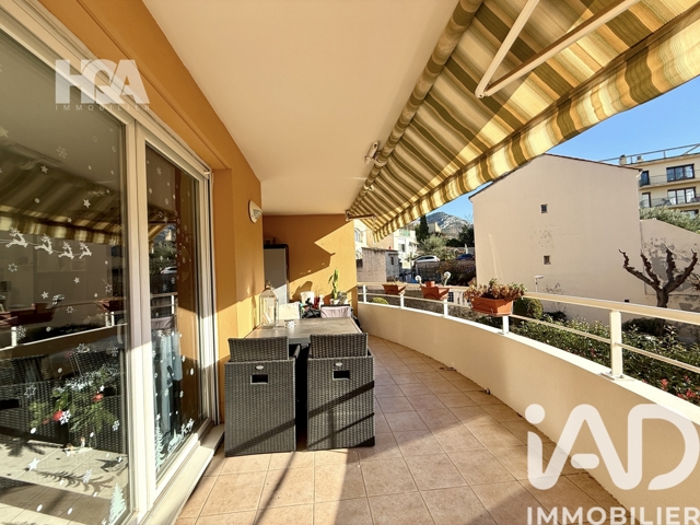 Vente  Appartement T4  de 85 m² à Toulon 325 000 euros Réf: SFN-1914677