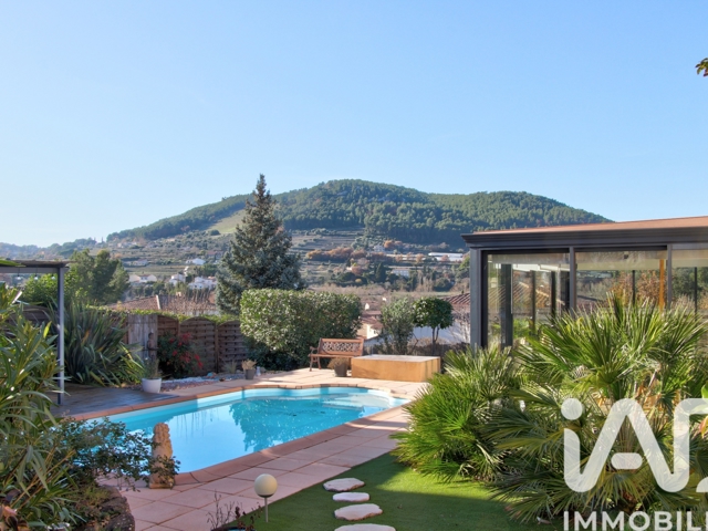 Vente  Maison de 132 m² à Evenos 660 000 euros Réf: SFN-1916780