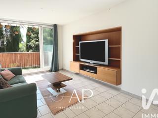 Vente  Appartement T2  de 47 m² à Toulon 164 000 euros