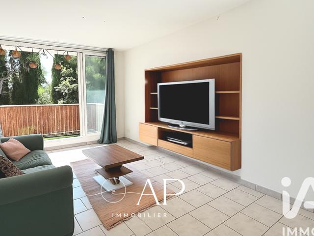 Vente  Appartement T2  de 47 m² à Toulon 164 000 euros Réf: SFN-1918778