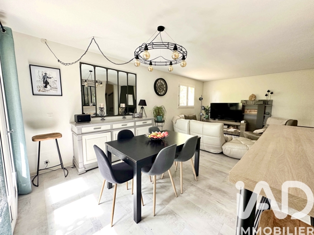 Vente  Maison de 100 m² à Saint Raphaël 449 000 euros Réf: SFN-1909221