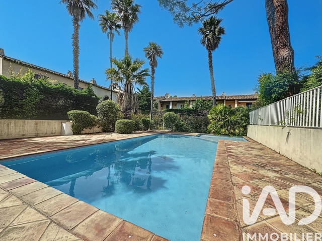 Vente  Maison de 86 m² à Saint Tropez 1 260 000 euros Réf: SFN-1917147