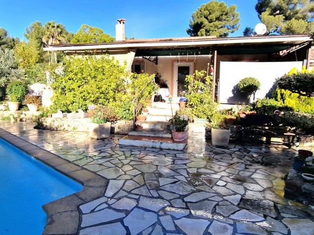 Vente  Maison de 87 m² au Castellet 520 000 euros Réf: SFN-1822671