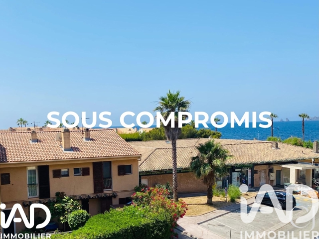 Vente  Appartement F2  de 49 m² à Saint Mandrier 185 000 euros Réf: SFN-1849613