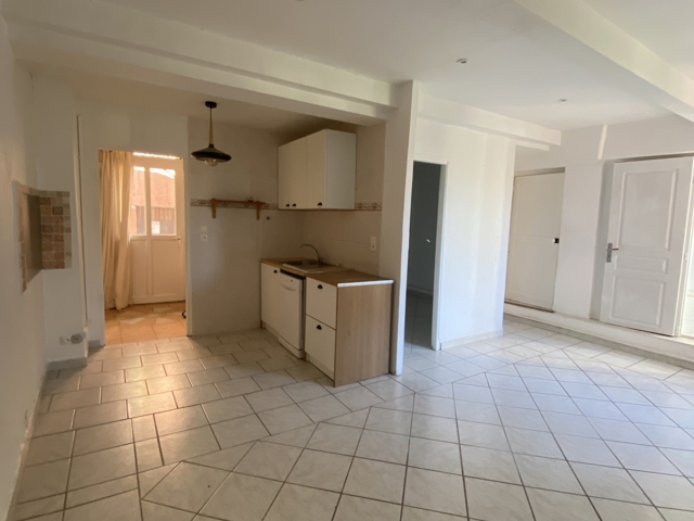 Vente  Maison de 64 m² au Luc 156 000 euros Réf: SFN-1920288