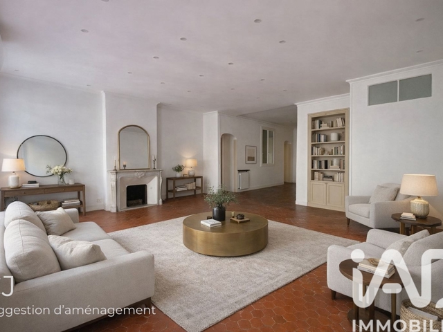 Vente  Appartement T4  de 132 m² à Toulon 429 000 euros Réf: SFN-1917828