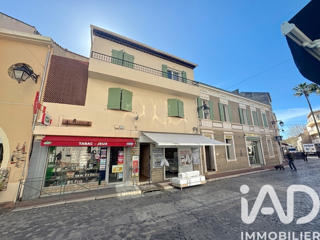 Vente  Appartement F3  de 70 m² à Sanary 350 000 euros Réf: SFN-1920860