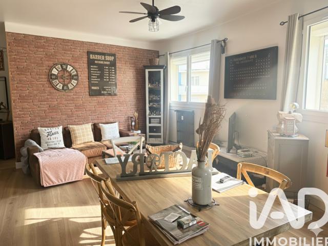 Vente  Appartement T4  de 83 m² à Toulon 247 000 euros Réf: SFN-1922485