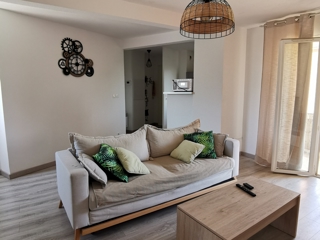 Vente  Appartement T2  de 43 m² à Brignoles 140 000 euros Réf: SFN-1913540
