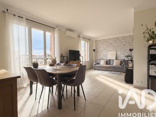 Vente  Appartement T2  de 55 m² à Toulon 156 000 euros