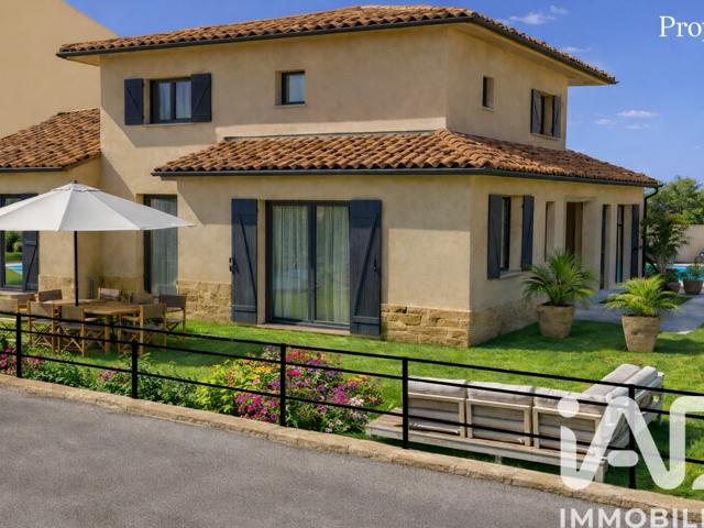 Vente  Maison de 184 m² à Grimaud 1 399 000 euros Réf: SFN-1914113