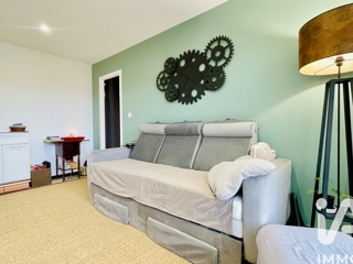 Vente  Appartement T2  de 33 m² à Hyères 190 000 euros Réf: SFN-1925798