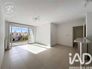 Vente  Appartement F3  de 56 m² à Toulon 175 000 euros