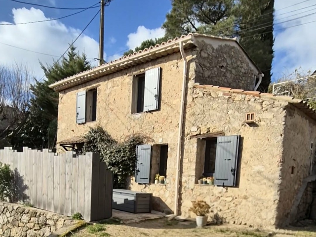 Vente  Maison de 37 m² au Plan de la Tour 223 000 euros Réf: SFN-1926743