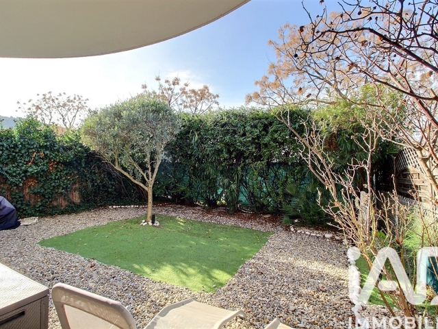 Vente  Appartement F2  de 47 m² au Beausset 220 000 euros Réf: SFN-1927445