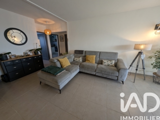 Vente  Appartement T3  de 64 m² à Cogolin 280 000 euros Réf: SFN-1928908