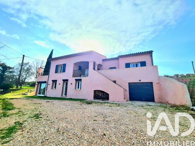 Vente  Maison de 156 m² à Seillans 682 500 euros Réf: SFN-1929028