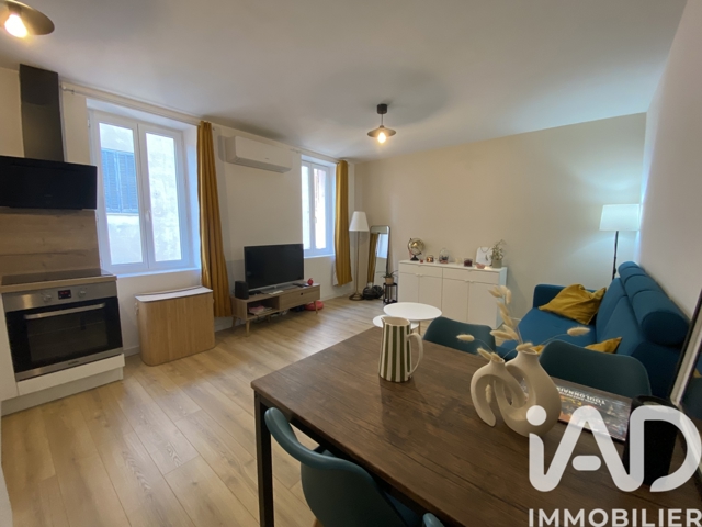 Vente  Appartement T2  de 32 m² à Toulon 132 000 euros Réf: SFN-1930232
