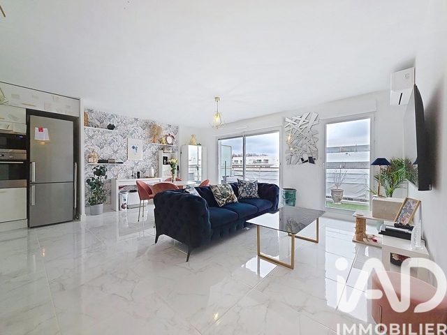 Vente  Appartement F2  de 47 m² à La Seyne 220 000 euros Réf: SFN-1932111