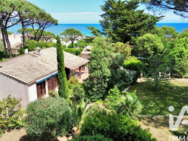 Vente  Maison de 142 m² à Sainte Maxime 1 185 000 euros Réf: SFN-1931353