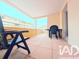 Vente  Appartement T3  de 67 m² à Saint Raphaël 200 000 euros Réf: SFN-1933489