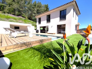 Vente  Maison de 140 m² à Hyères 1 400 000 euros Réf: SFN-1926720
