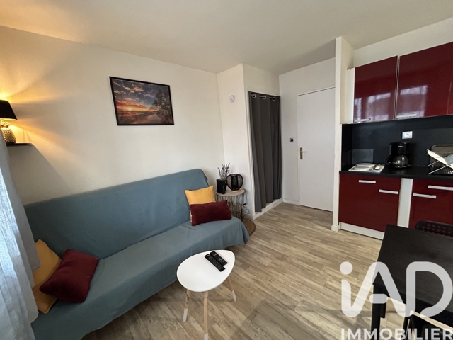 Vente  Studio de 19 m² à Saint Cyr Sur Mer 129 000 euros Réf: SFN-1935021