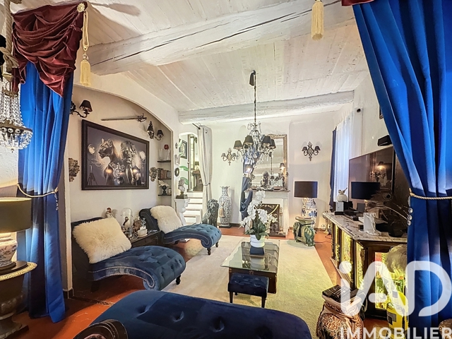 Vente  Appartement F2  de 70 m² à Toulon 135 000 euros Réf: SFN-1928617