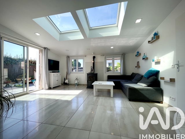 Vente  Appartement F4  de 86 m² à La Croix Valmer 495 000 euros Réf: SFN-1936361