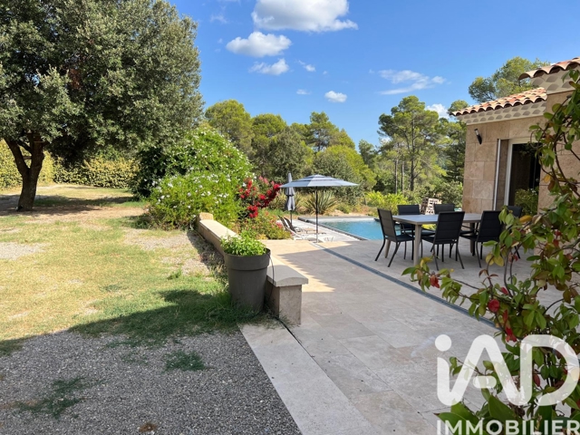 Vente  Maison de 150 m² à Fox Amphoux 549 000 euros Réf: SFN-1928934