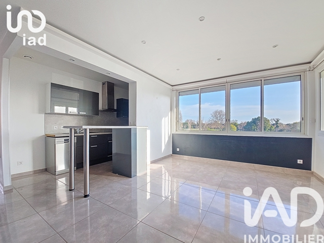 Vente  Appartement F4  de 70 m² à Fréjus 250 000 euros Réf: SFN-1932443