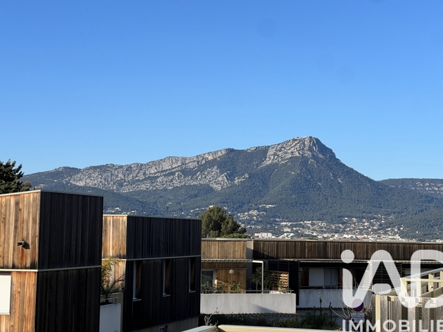 Vente  Appartement F2  de 39 m² au Pradet 259 000 euros Réf: SFN-1940450