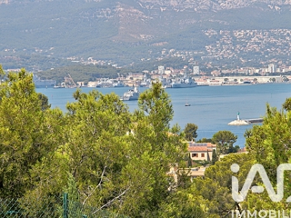 Vente  Appartement F5  de 129 m² à Saint Mandrier 555 000 euros Réf: SFN-1939234