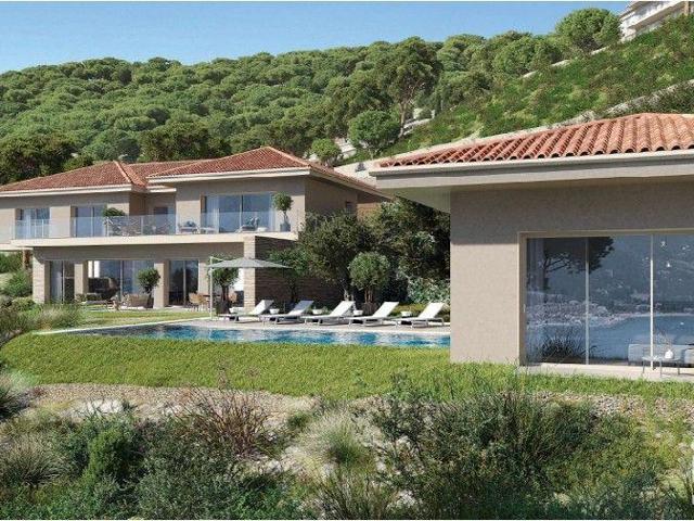 Vente  Maison de 421 m² à Grimaud 7 000 000 euros Réf: SFN-1937082-6