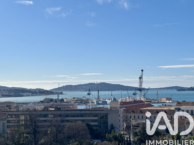 Vente  Appartement T4  de 82 m² à Toulon 460 000 euros Réf: SFN-1943105