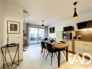 Vente  Appartement F2  de 38 m² à Six-Fours 277 000 euros Réf: SFN-1944736