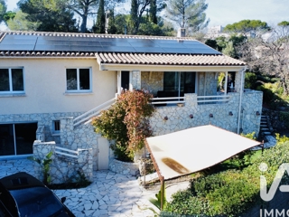 Vente  Maison de 135 m² à Fréjus 669 000 euros