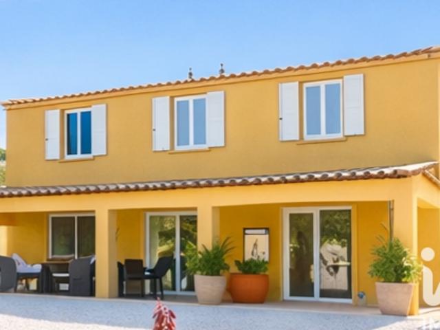 Vente  Maison de 158 m² à Fréjus 675 000 euros Réf: SFN-1869930