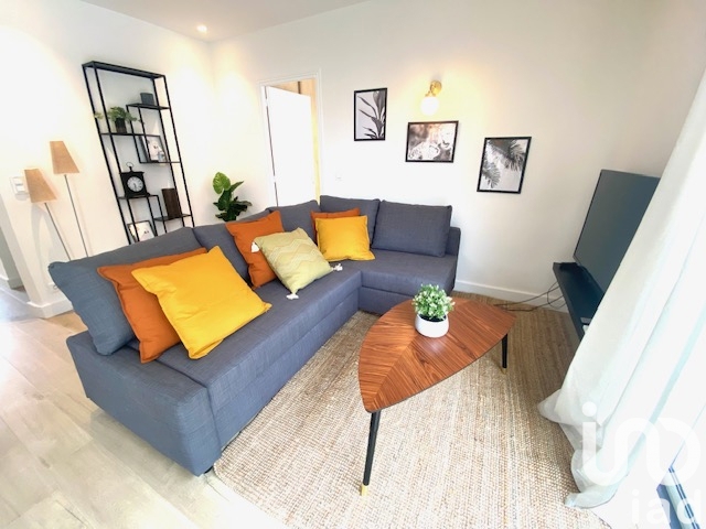 Vente  Appartement T3  de 60 m² à Sainte Maxime 455 000 euros Réf: SFN-1946605