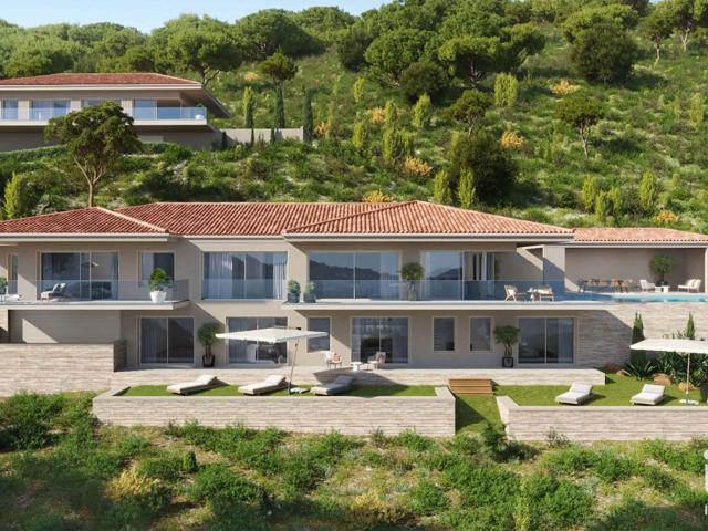 Vente  Maison de 398 m² à Grimaud 6 440 000 euros Réf: SFN-1937082-4