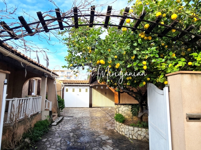 Vente  Maison de 90 m² à Toulon 385 000 euros Réf: SFN-1947399