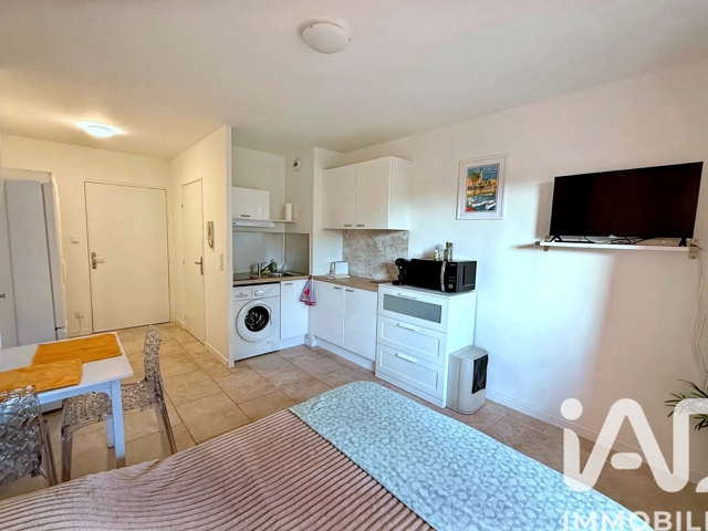 Vente  Studio de 20 m² à Sanary 169 000 euros Réf: SFN-1939732