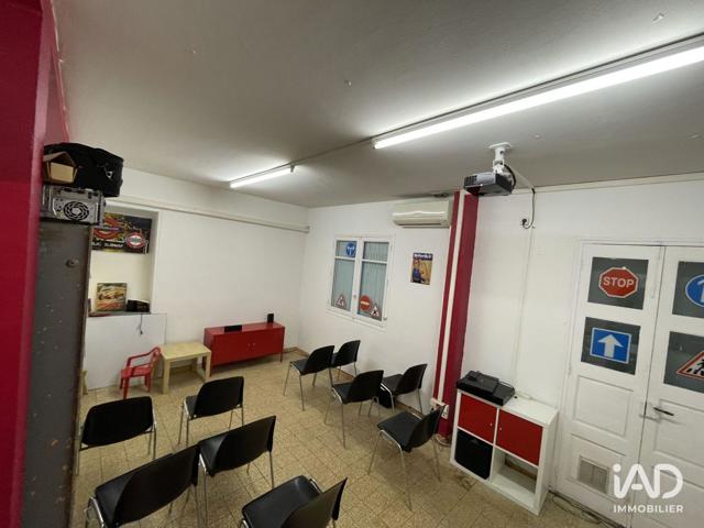 Vente  Local commercial de 54 m² à Toulon 27 000 euros Réf: SFN-1941542